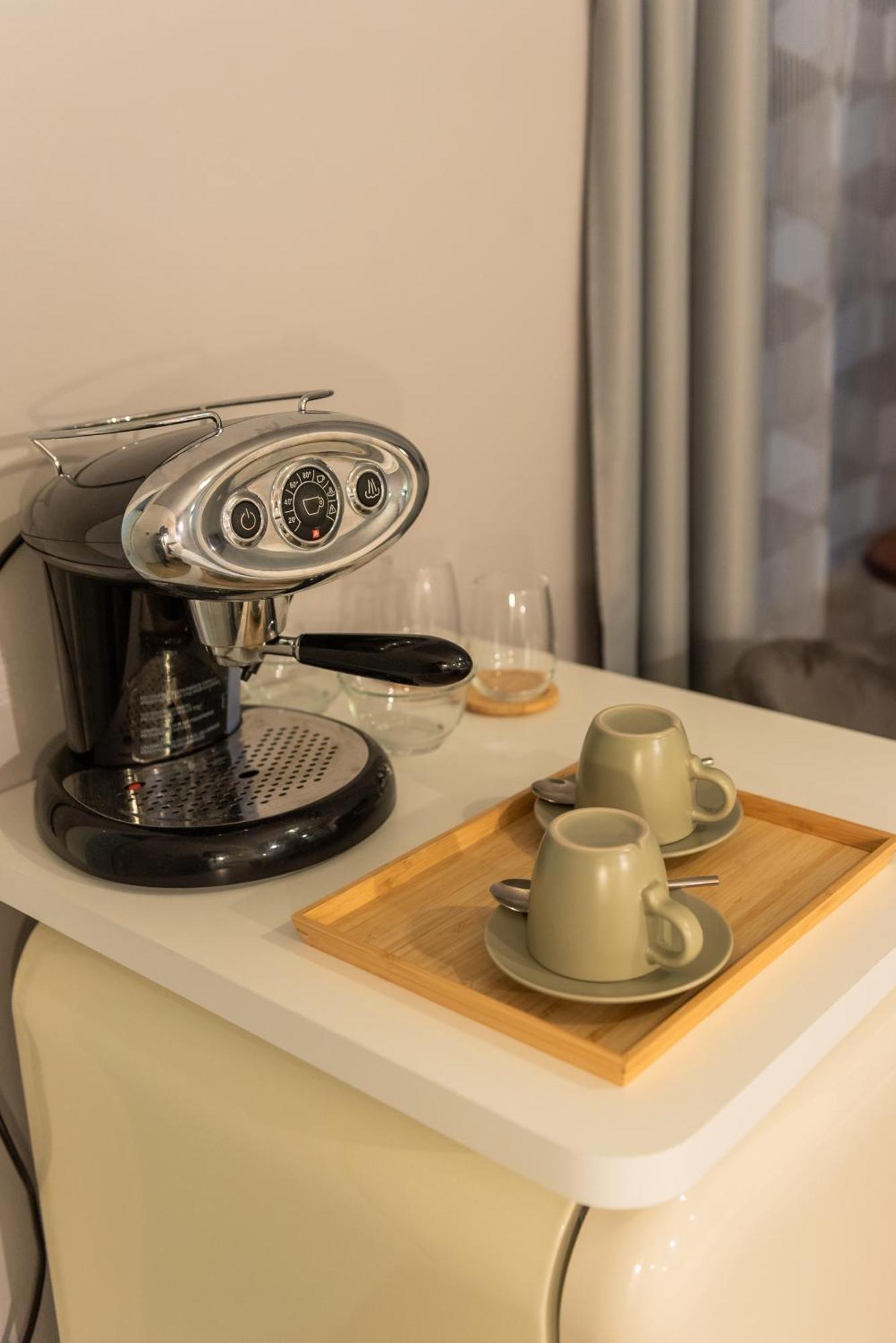 Sophia Boutique Suites Trieste Ngoại thất bức ảnh