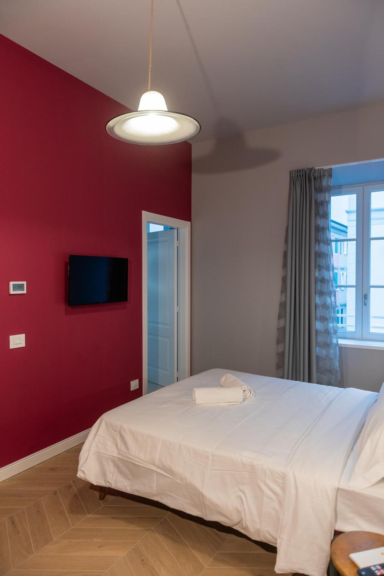 Sophia Boutique Suites Trieste Ngoại thất bức ảnh