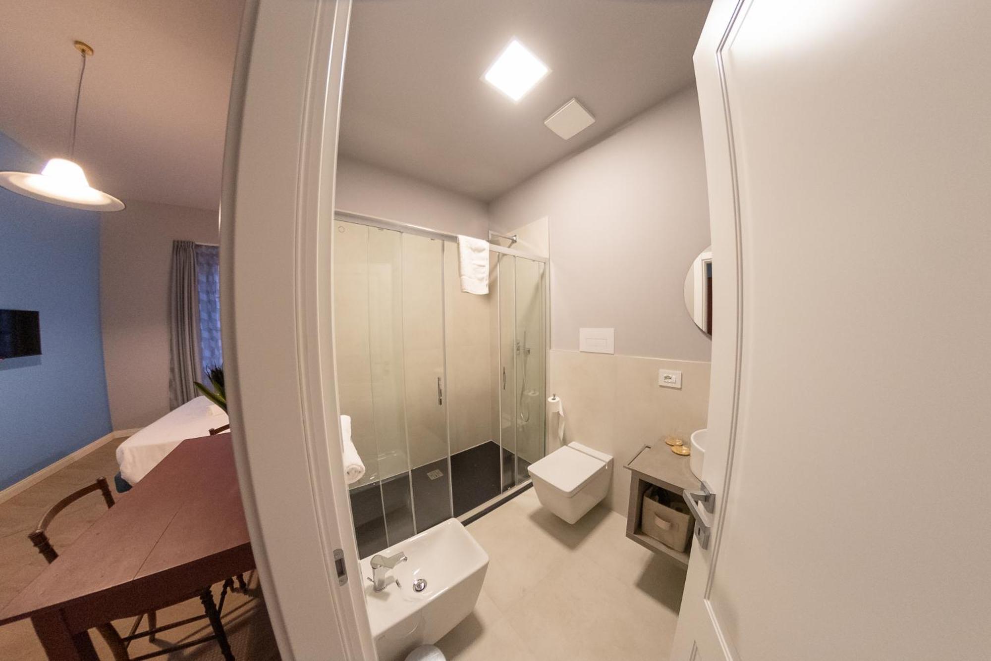 Sophia Boutique Suites Trieste Ngoại thất bức ảnh